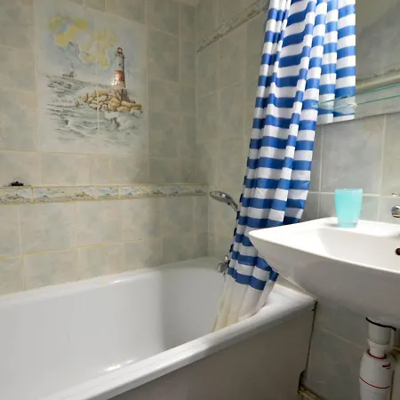 Holiday home Location - Maison 4/5 Pers. Avec Piscine, Proche Plages & Commerces. - Fr-1-705-6 La Palmyre